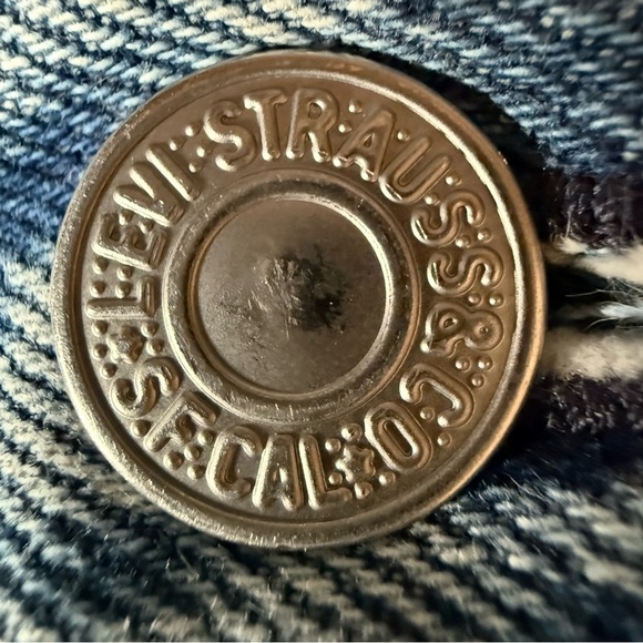 LEVI'S Men's Classic 505 Straight Leg Jeans - Size 40x30 - Picture 8 of 13